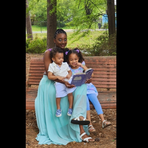 Meet your Posher, Jasmine - Picture 6 of 10